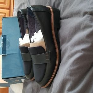 Dr. Scholl's Grow Up Black Dress Shoes